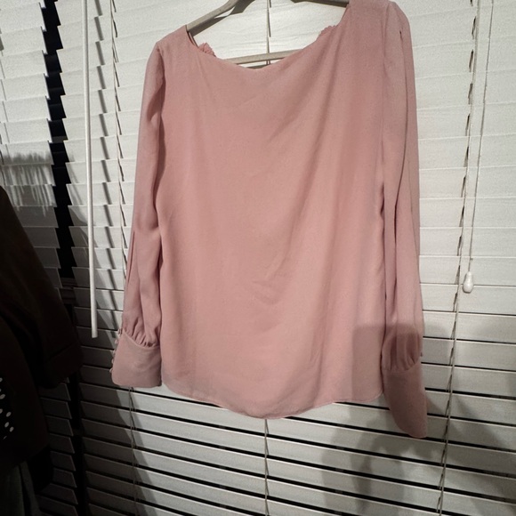 White House Black Market Blush Top with Lace Accents - Picture 4 of 7